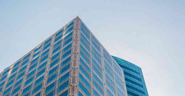 智能巡防机器人梅保行业的新宠