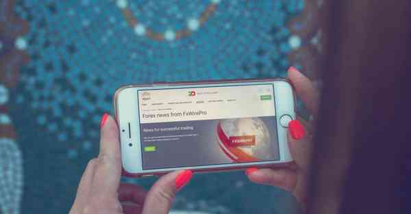 英菲克儿童智能机器人：为孩子带来快乐与智慧