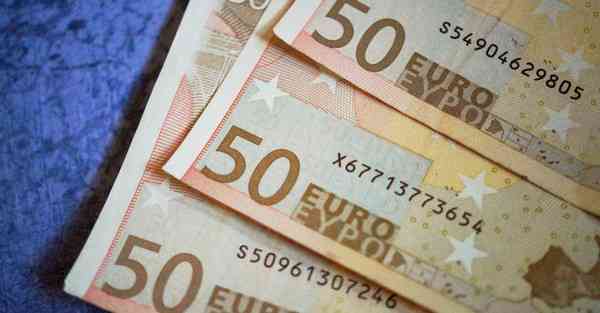 千幻魔镜智能机器人