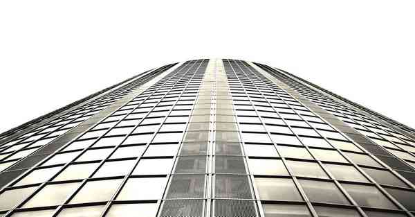 倒牛奶的女仆绘画AI（AI绘画活着的奶奶）