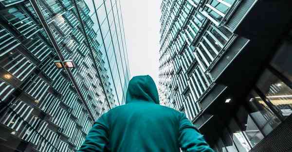 物联网产生大数据：物物相连