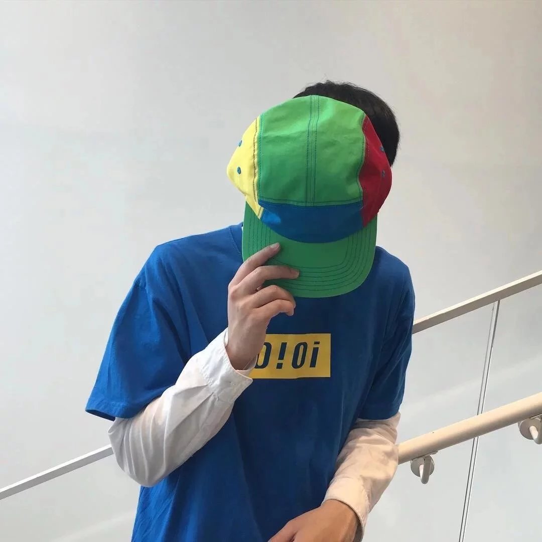 劳秀梵逸