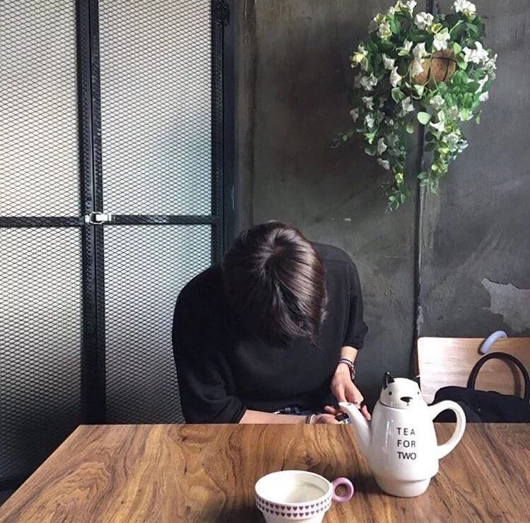 任宗文茜