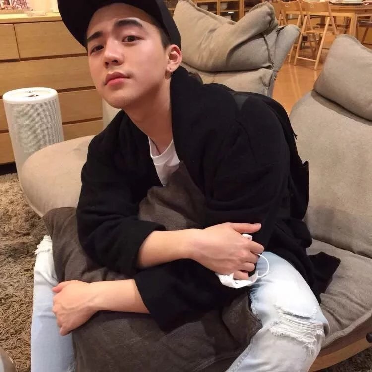 云菡泰纯
