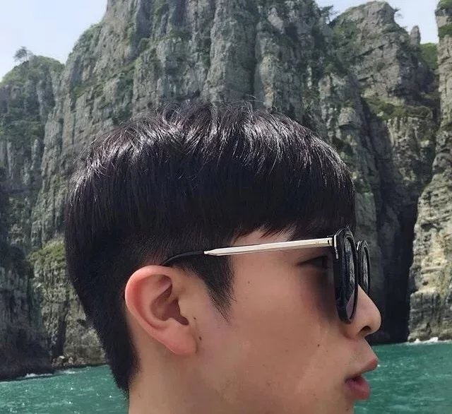 樊民琛坚