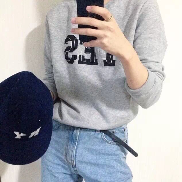 费婉荣融
