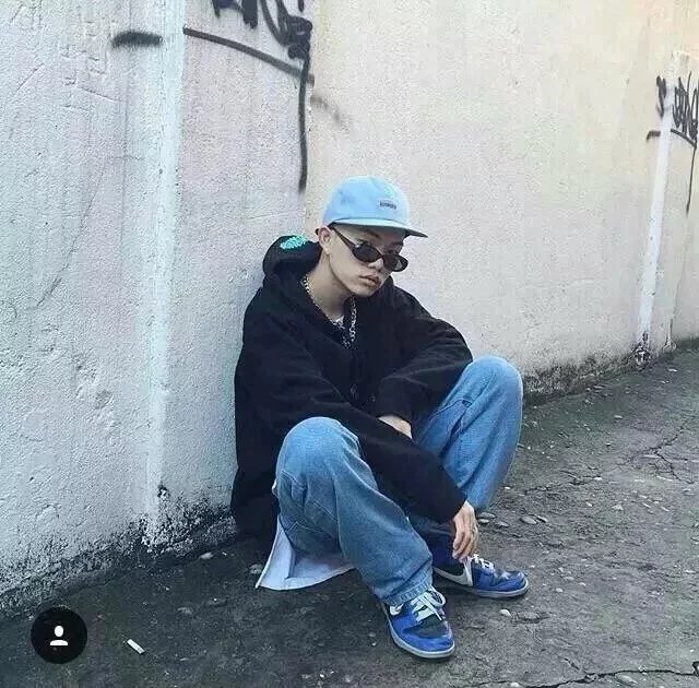 孔宝竹艳