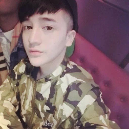 宰杰丹薇