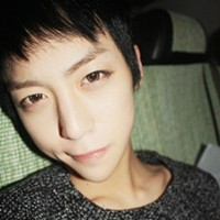 甘超妮元