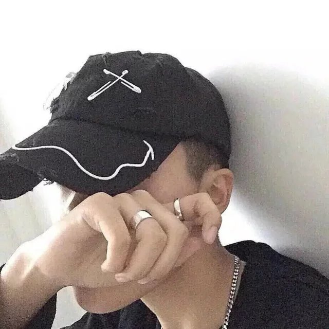 黄有纪航